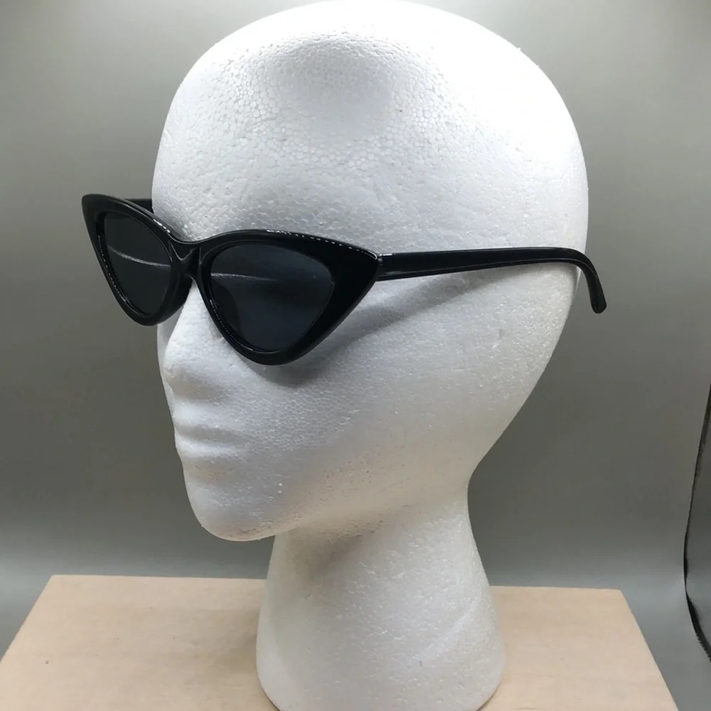 SOJOS Retro Vintage Style Narrow Cat Eye Sunglasses for Women Black